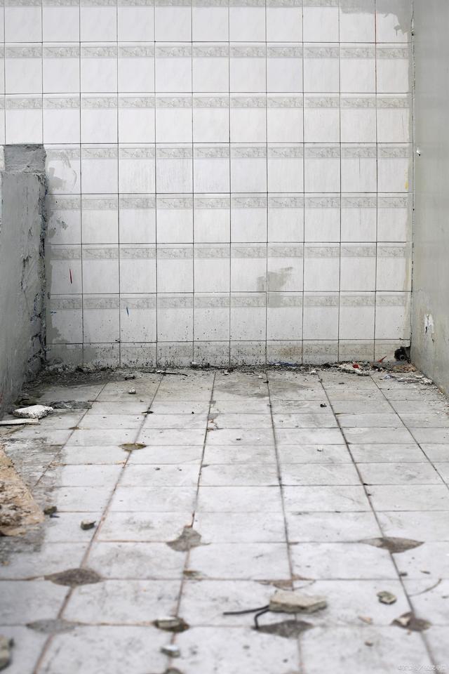 地面瓷砖空鼓不处理会有什么后果(地面瓷砖空鼓不处理会有什么后果嘛) 地面瓷砖空鼓不处理会有什么后果(地面瓷砖空鼓不处理会有什么后果嘛)